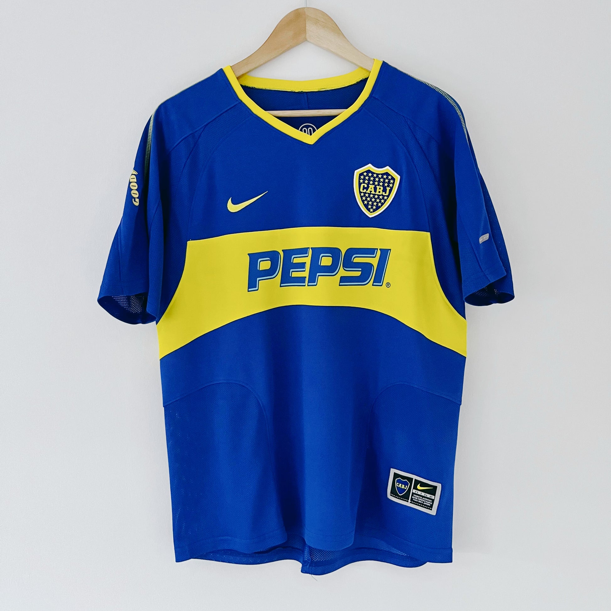 Retro Boca Juniors Shirt 2003-04 Home Front